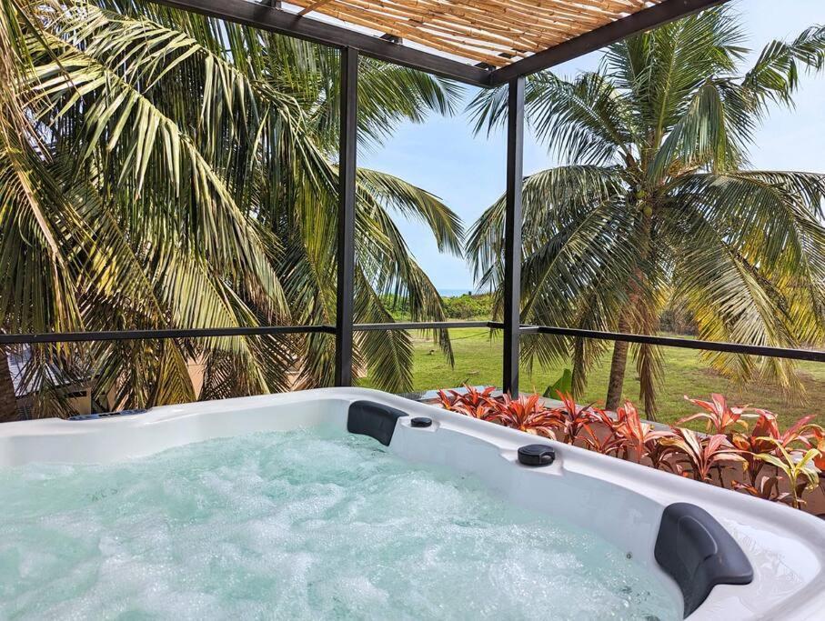 Cove Luxury Beach Villa Mahabalipuram Exterior foto